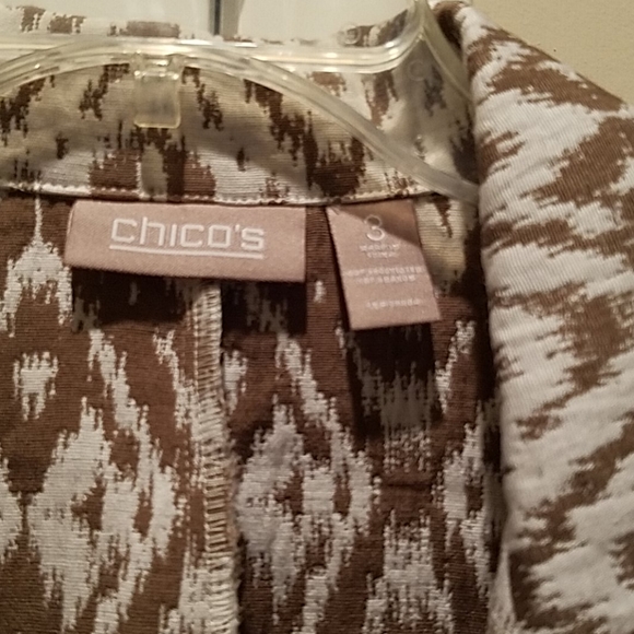 Chico's size 3 tan and white jacket - Picture 2 of 2
